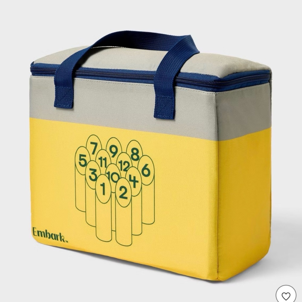 Embark wooden game with scorecard